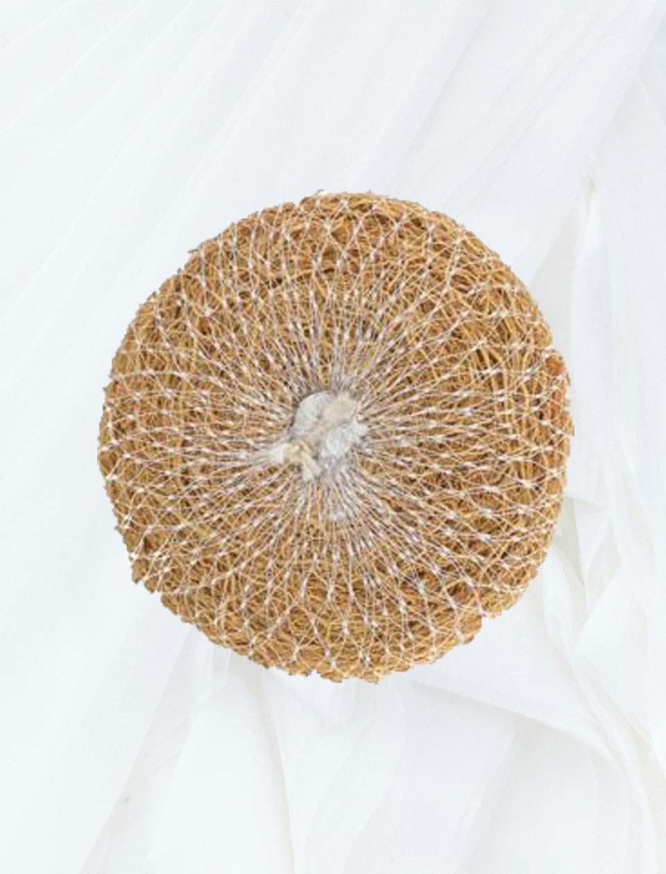 Vetiver bath scrubber